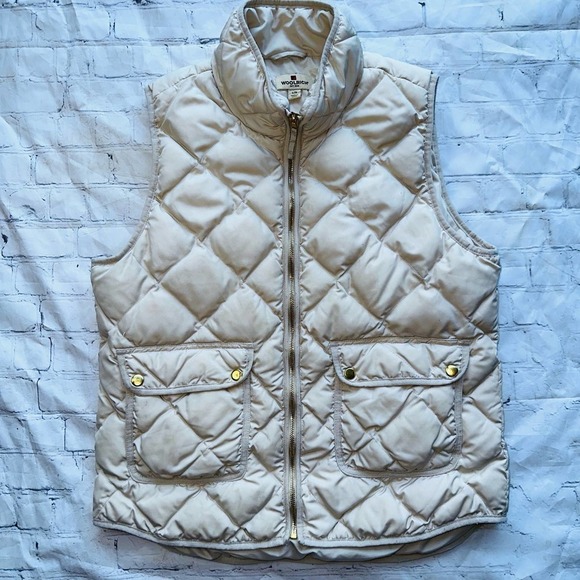 EUC Women’s Large Woolrich Quilted Puffer Full Zip Vest - Picture 1 of 9